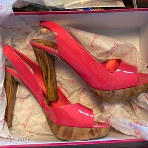 New! BCBG Warren Watermelon Patent Platform Sandals Size 6m